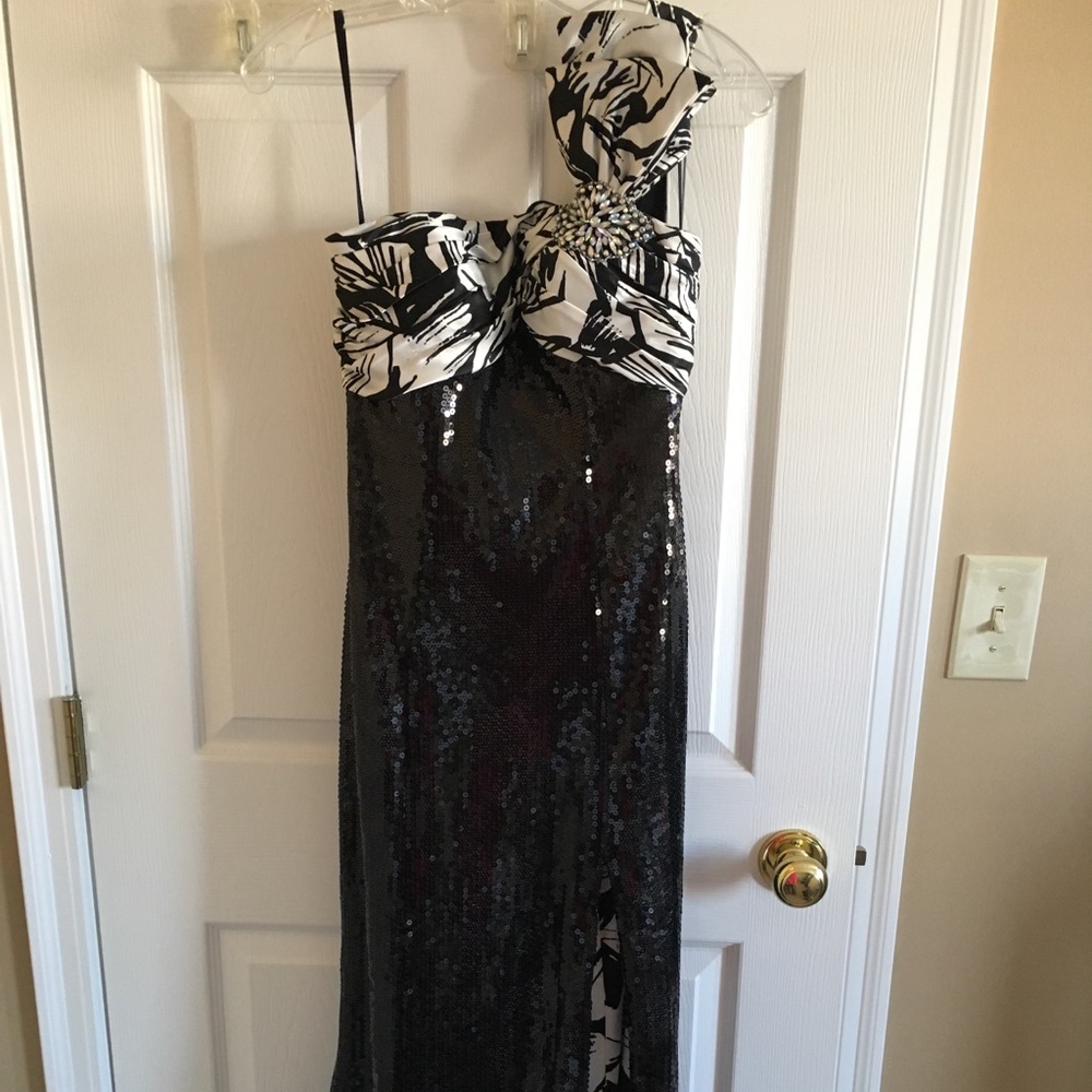 Cassandra Stone Prom Dress